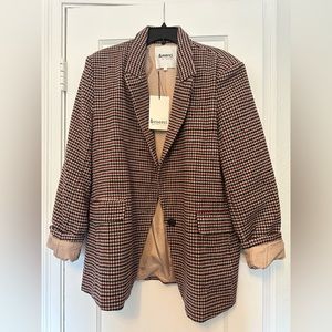 New &merci oversized plaid pocketed blazer.